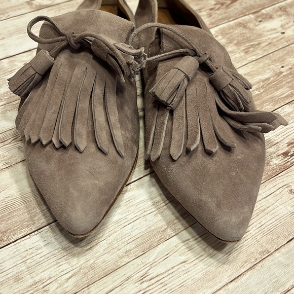 Pomme Dor Taupe Suede Flats Pointed Toe Flats Fringe Loafers Size 38 - Picture 3 of 9